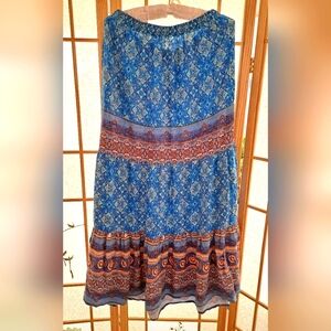 ❤️$5. Holla Sale!!! Ava & Christine Blue Multicolored 💙 Skirt